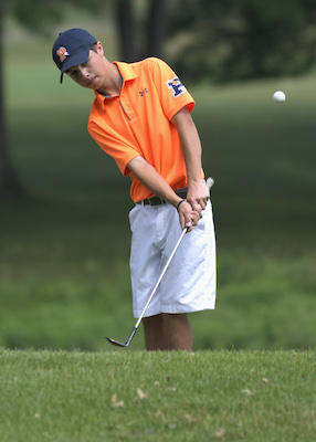 Flint Powers Catholic golf